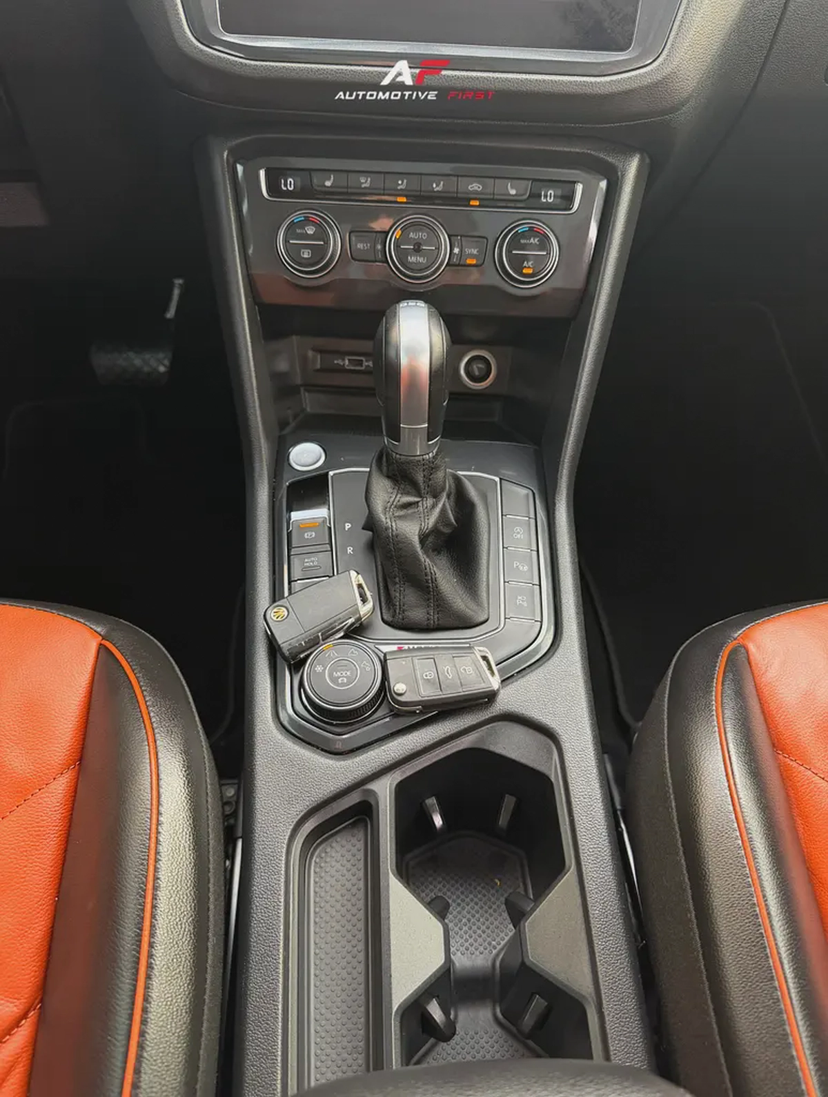 2018 Volkswagen Tiguan SEL 2.0L - Excellent Condition!