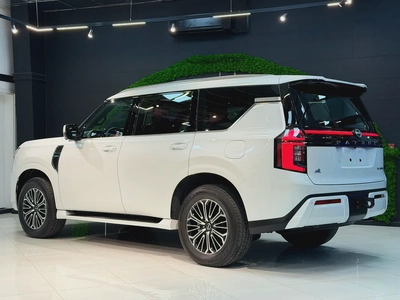 Nissan Patrol SE Platinum City 2025 GCC Specs-6