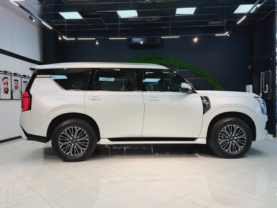 Nissan Patrol SE Platinum City 2025 GCC Specs-7