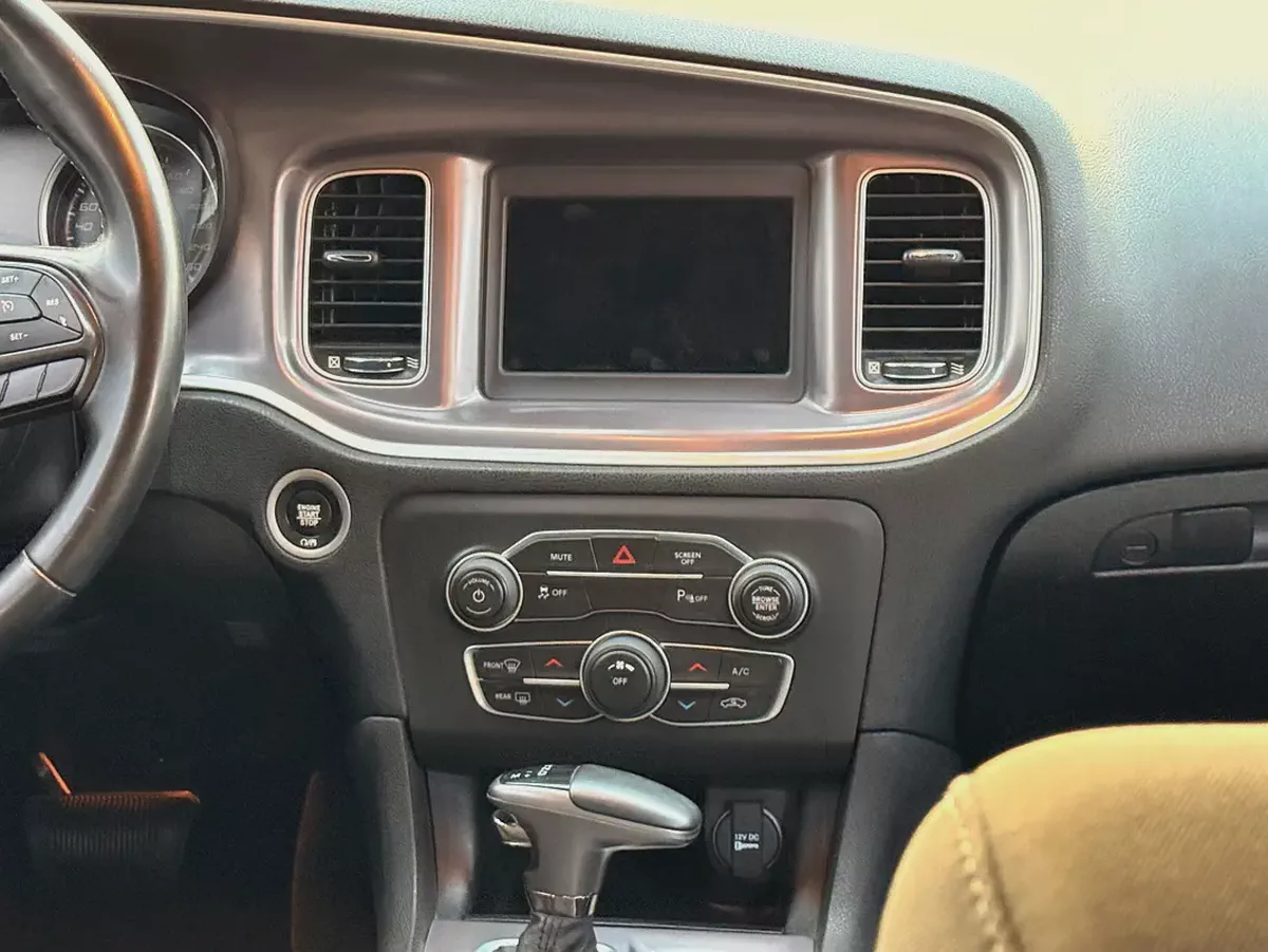 Dodge Charger SXT 2019 GCC Specs-11-11