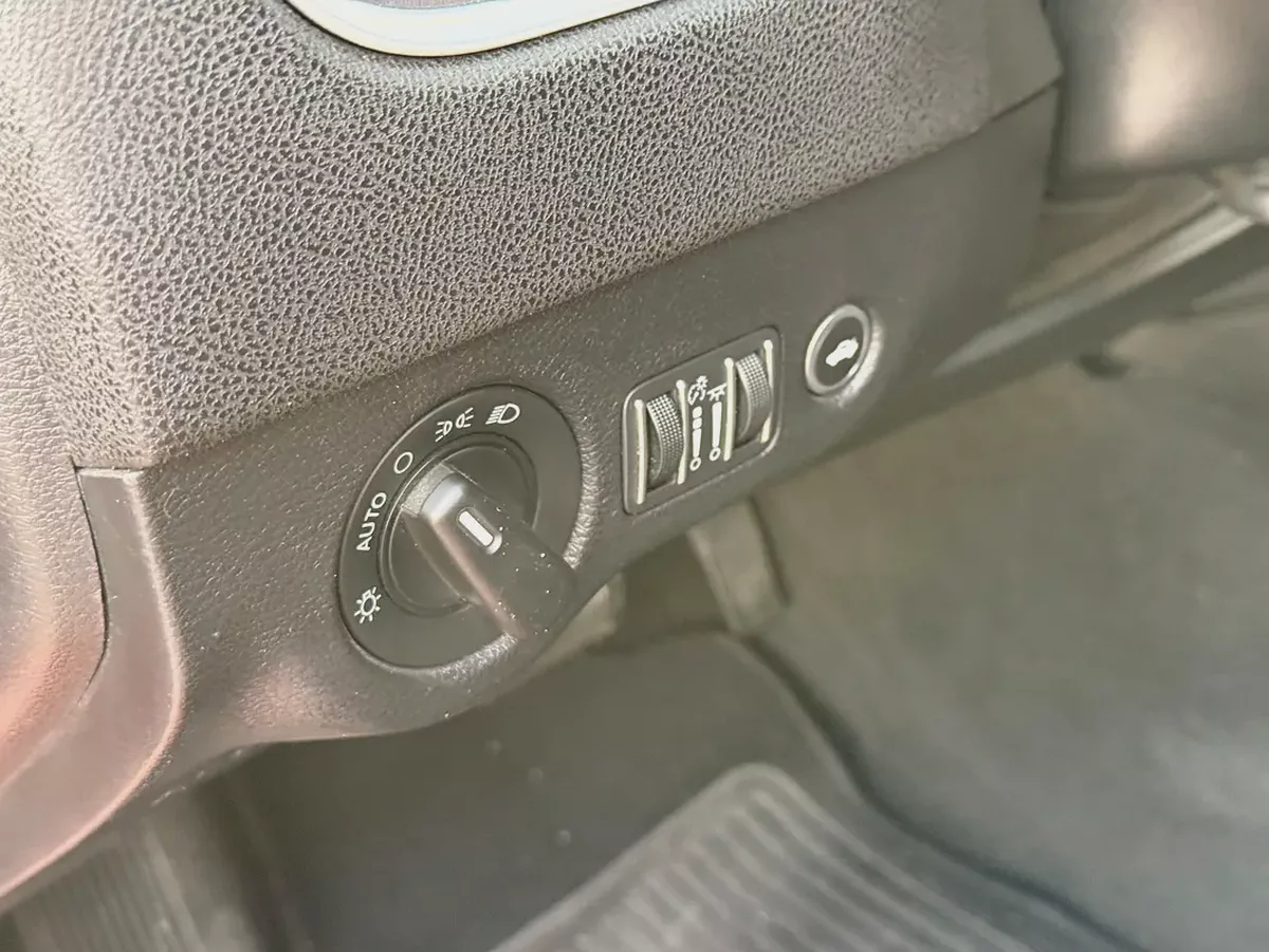 Dodge Charger SXT 2019 GCC Specs-17-17