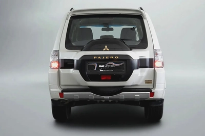 1,482 AED / 60 months | 0% DP | 2020 Mistibushi Pajero 3.8L GLS / Full Service History-3