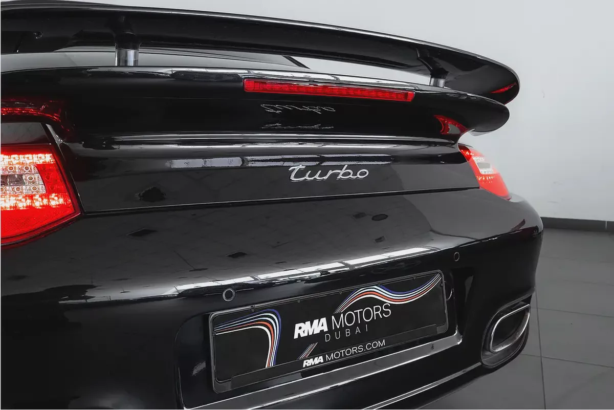 CASH ONLY: 409,000 AED | 2010 Porsche 997.2 911 Turbo-15-15