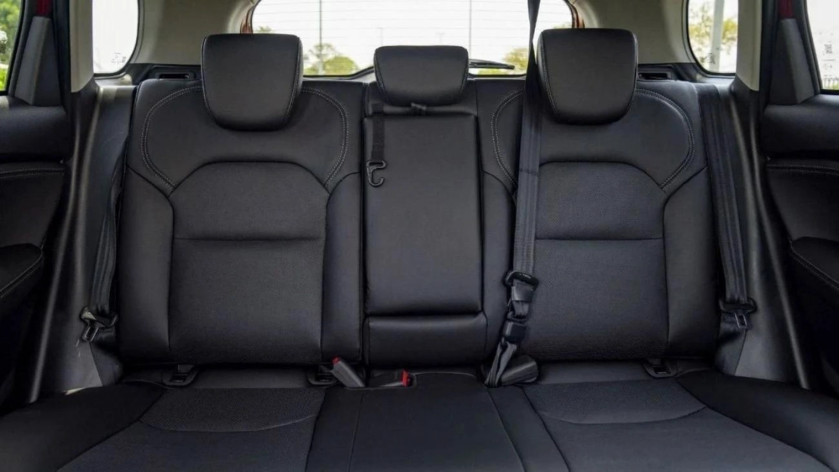 Suzuki Grand Vitara (LHD) SUZUKI GRAND VITARA GLX 1.5P HEV AT 4X4 MY2025 – RED-11-11