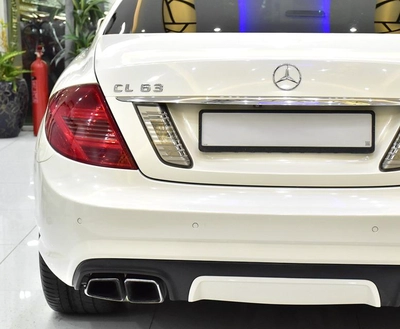 Mercedes Benz CL63 AMG ( 2011 Model ) in White Color GCC Specs-6