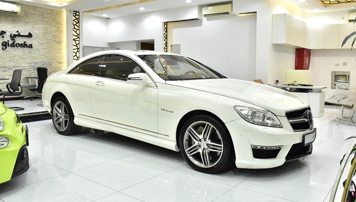 Mercedes Benz CL63 AMG ( 2011 Model ) in White Color GCC Specs-3-3