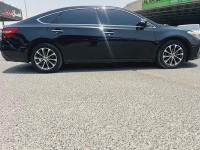 Toyota Avalon Limited 2018 | American Specs | Pristine Condition-5