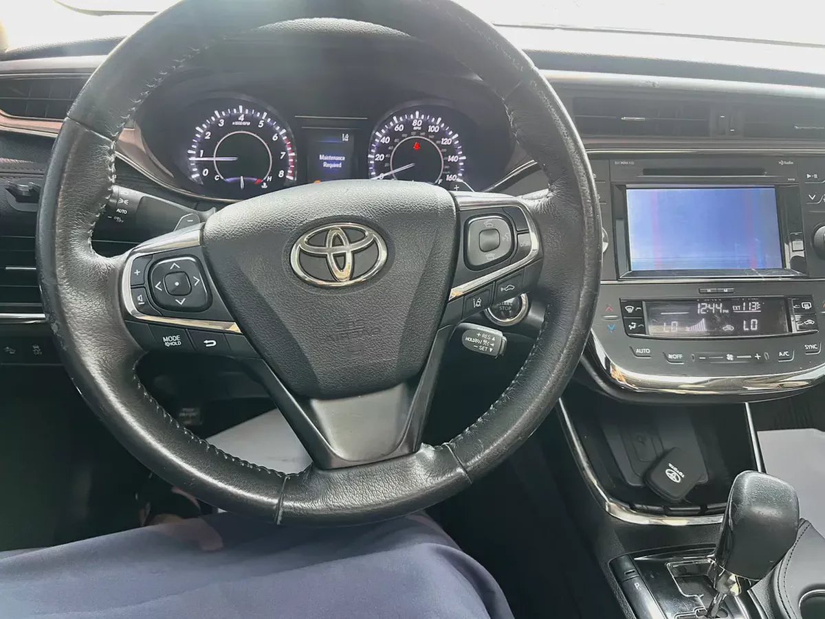 Toyota Avalon Limited 2018 | American Specs | Pristine Condition-18-18