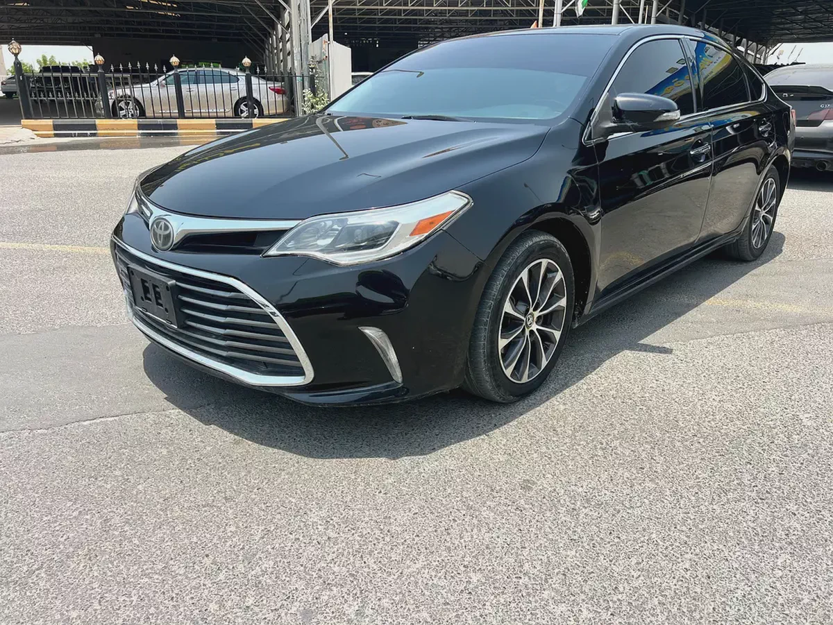 Toyota Avalon Limited 2018 | American Specs | Pristine Condition-3-3