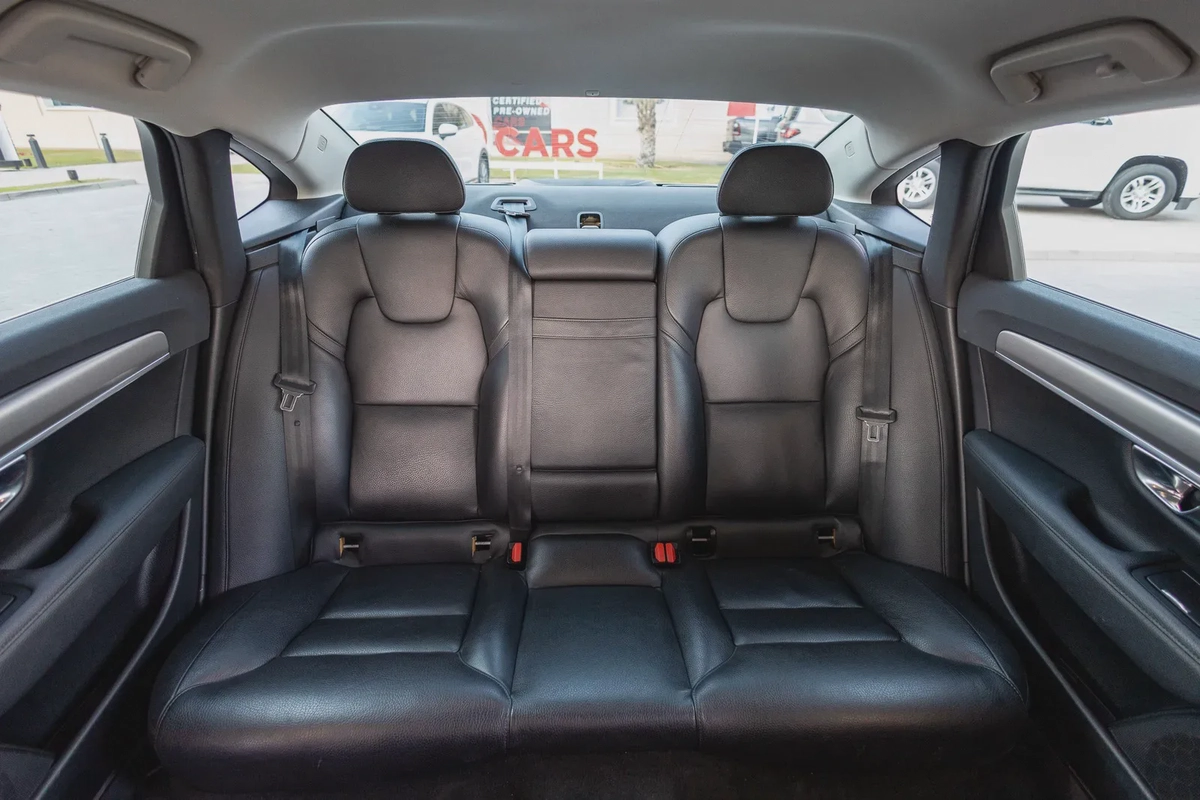 Volvo S90 2017-11-11