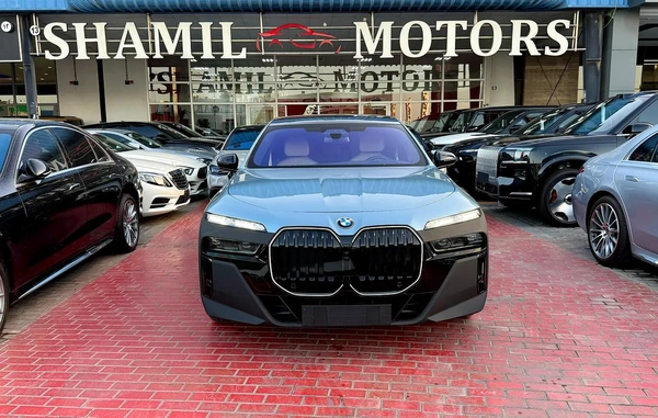 BMW 7-Series 735i M KIT 2026 - GCC Specs -
