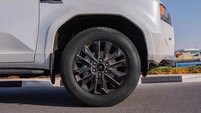 Toyota Prado VXR Toyota prado primum 2.8L diesel MY2026-8