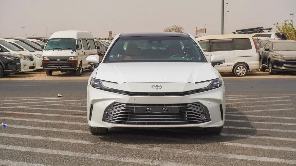 2026 Toyota Camry Lumiere | GCC Specs | Brand New
