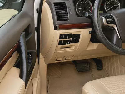 AED 3,360 P.M | TOYOTA | LANDCRUISER | GXR | 4.0L V6 | 7 SEATER  | 2017 | GCC | ORIGINAL PAINT |-14