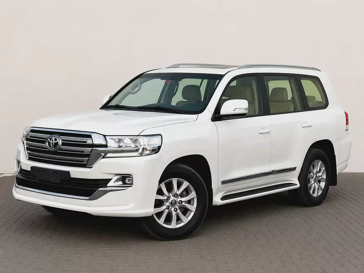 AED 3,360 P.M | TOYOTA | LANDCRUISER | GXR | 4.0L V6 | 7 SEATER  | 2017 | GCC | ORIGINAL PAINT |