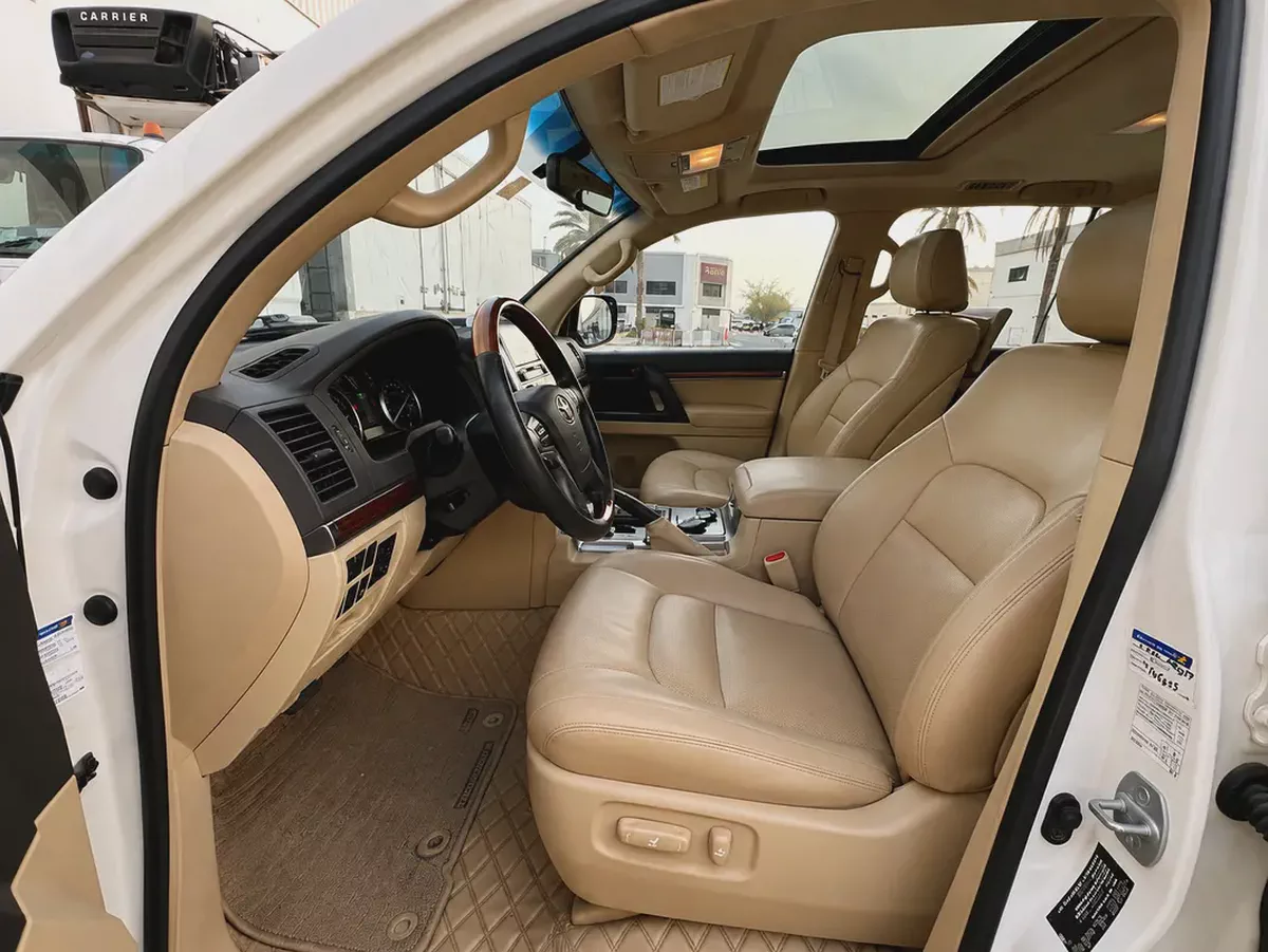 AED 3,360 P.M | TOYOTA | LANDCRUISER | GXR | 4.0L V6 | 7 SEATER  | 2017 | GCC | ORIGINAL PAINT |-19-19