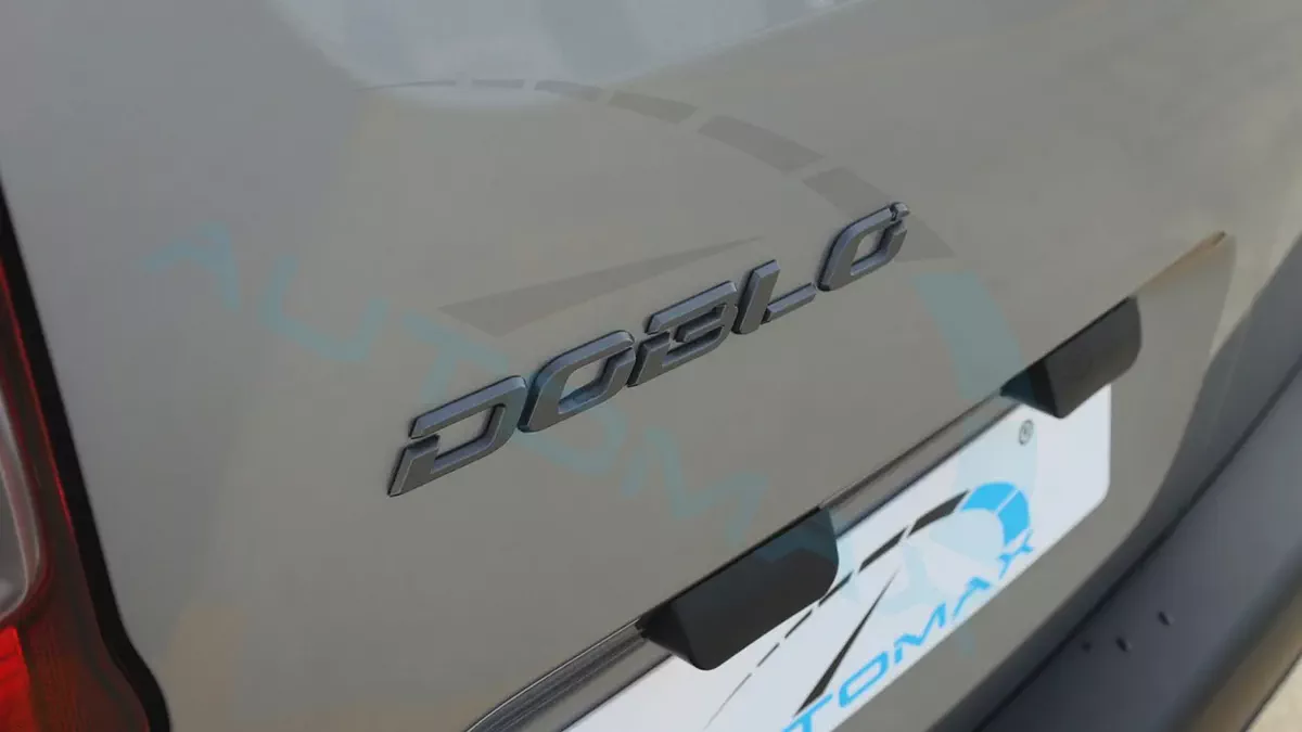 2025 Fiat Doblo L2 Van 1.6L FWD GCC 0Km With 5 Years Or 100,000 Km Warranty At Official Dealer-18-18