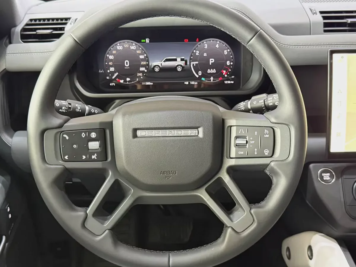 2026 - Land Rover Defender X-Dynamic SE P400 - Brand New for 377,000.00 AED-13-13