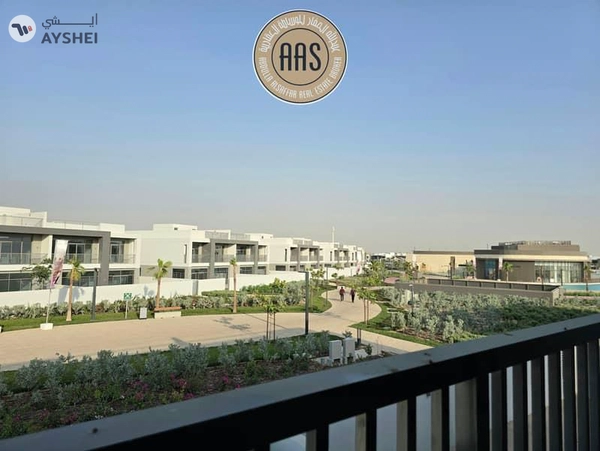 Corner unit ! Lagoon View ! Brand new ! With Landscaping ! Fully fitted kitchen