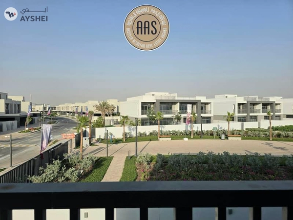 Corner unit ! Lagoon View ! Brand new ! With Landscaping ! Fully fitted kitchen