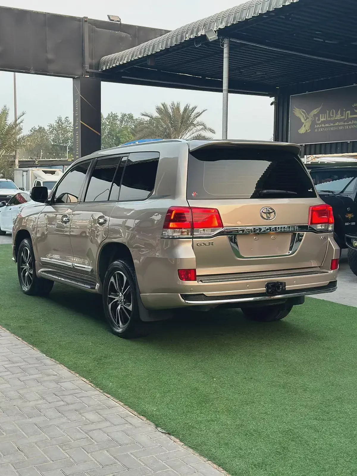 Toyota Land Cruiser GXR 2015 Converted to 2021 shape, GCC, 4.6L V8-2-2