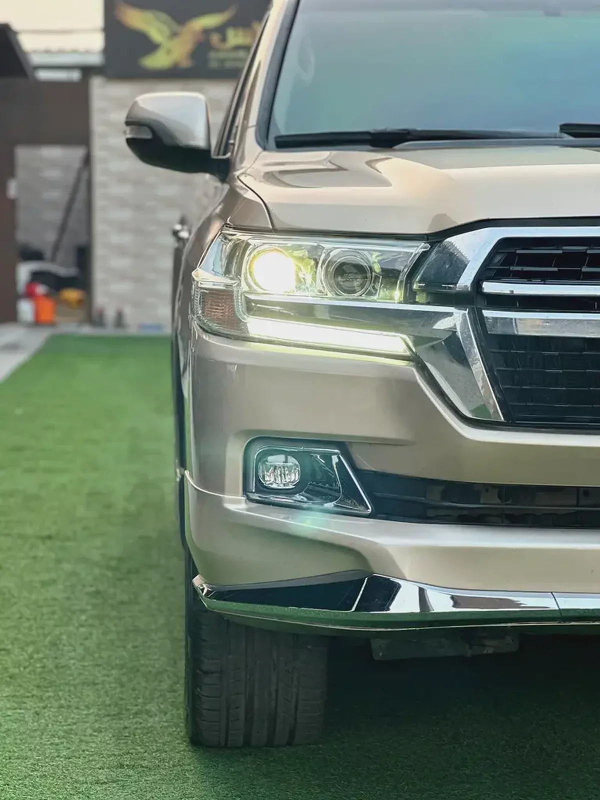 Toyota Land Cruiser GXR 2015 Converted to 2021 shape, GCC, 4.6L V8-4-4