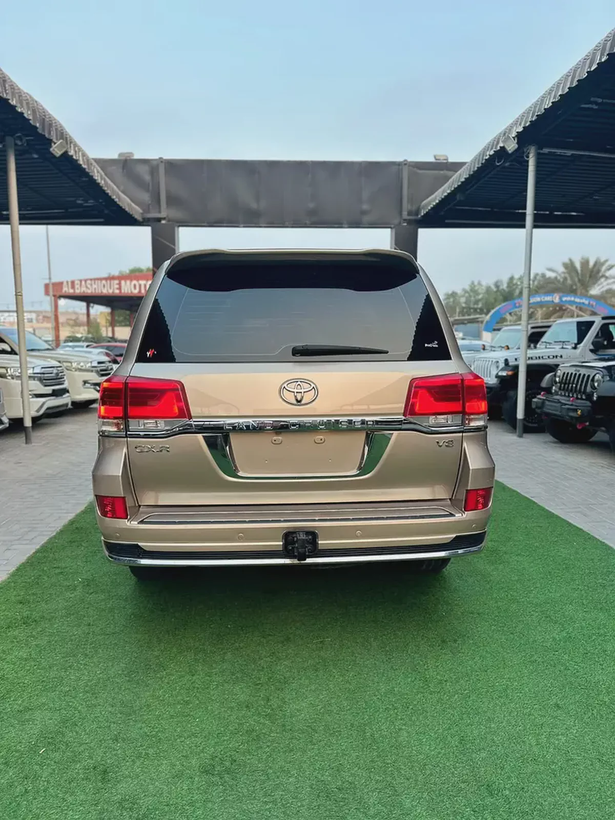 Toyota Land Cruiser GXR 2015 Converted to 2021 shape, GCC, 4.6L V8-6-6