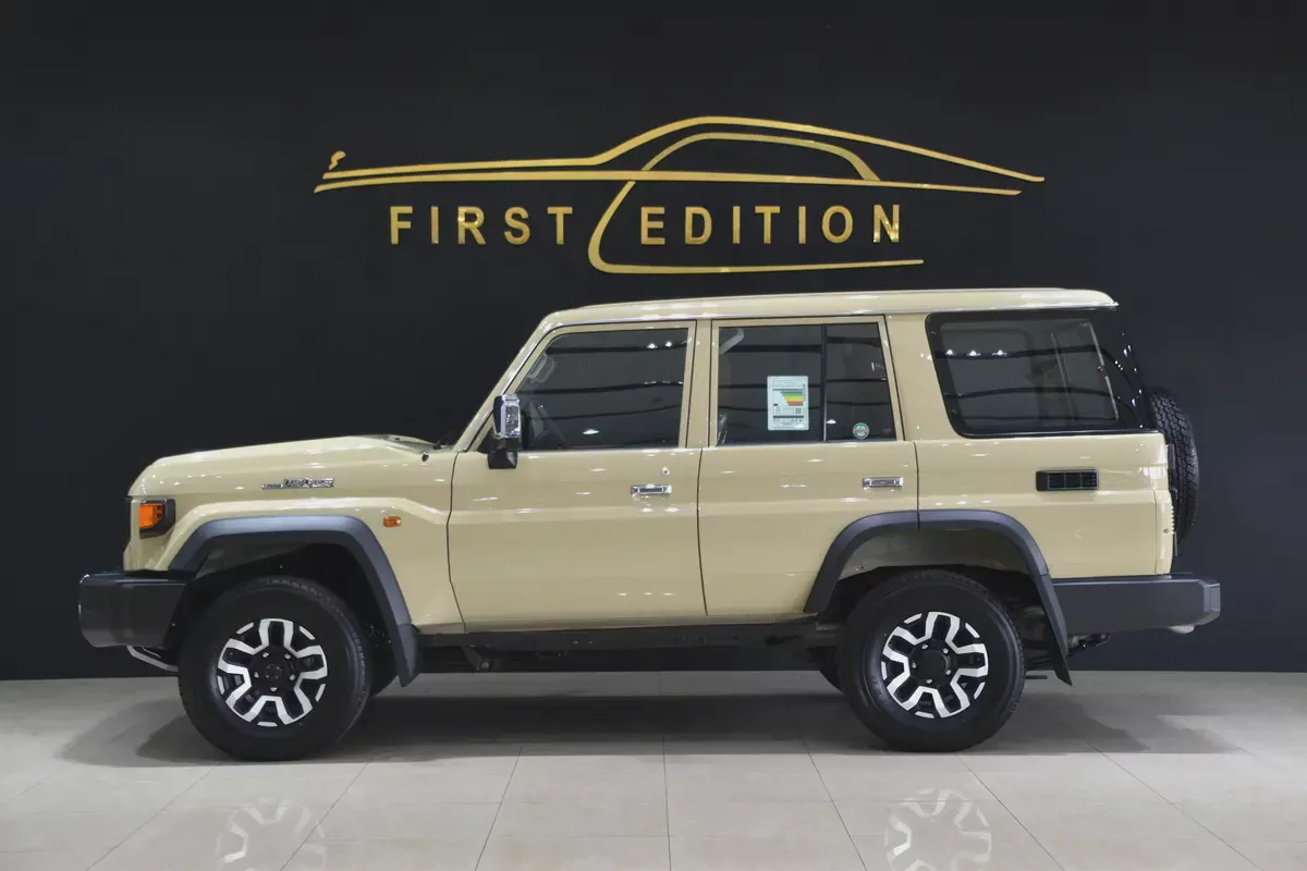 2026 ll Land Cruiser Lc76 ll Al-Futtaim Warranty ll Gcc-6-6