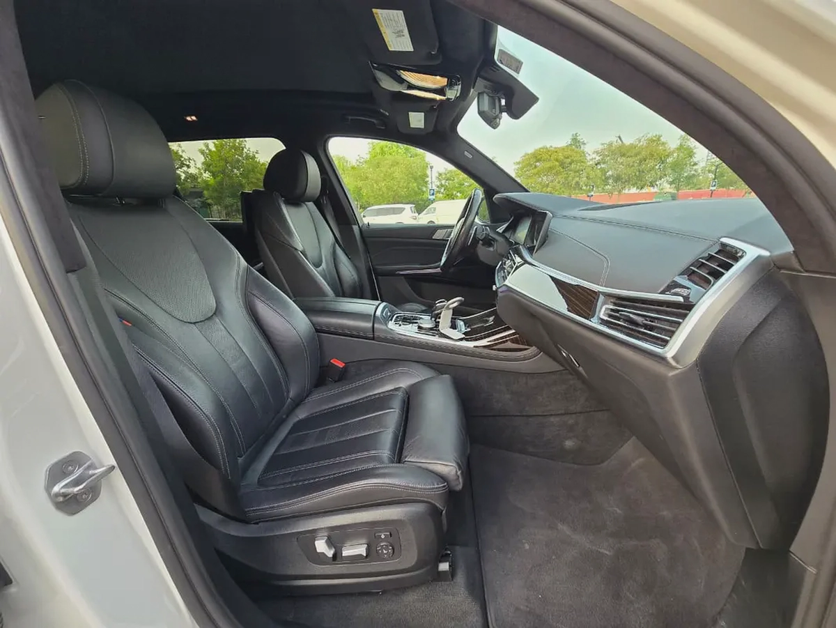 2020 BMW X7 xDrive40i | American Specs | Orginal paint | Clean title | Perfect condition-13-13
