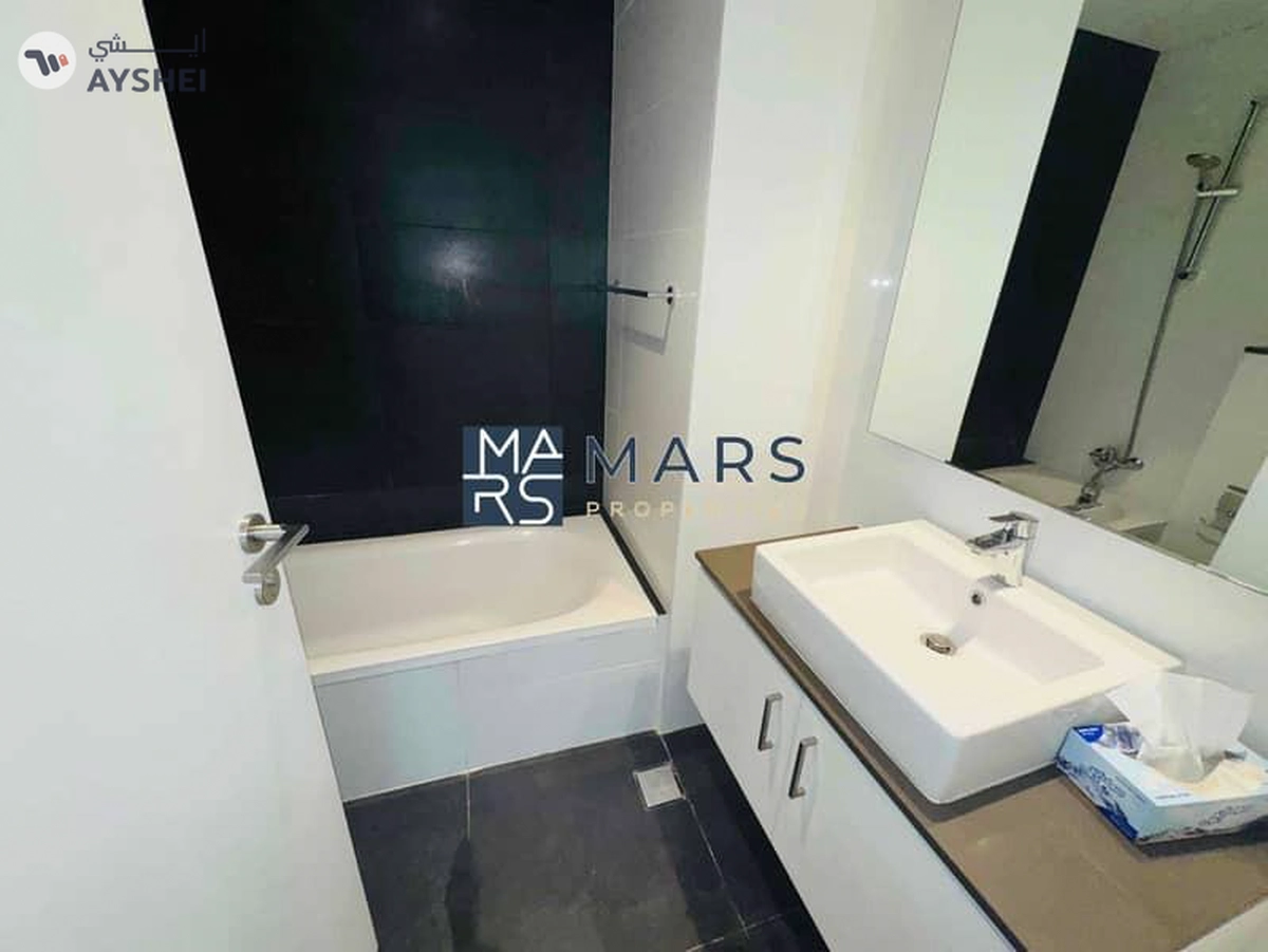 Luxury 2 bedroom apartment in rehan buildingfor rent just in 78k one payment-11-11