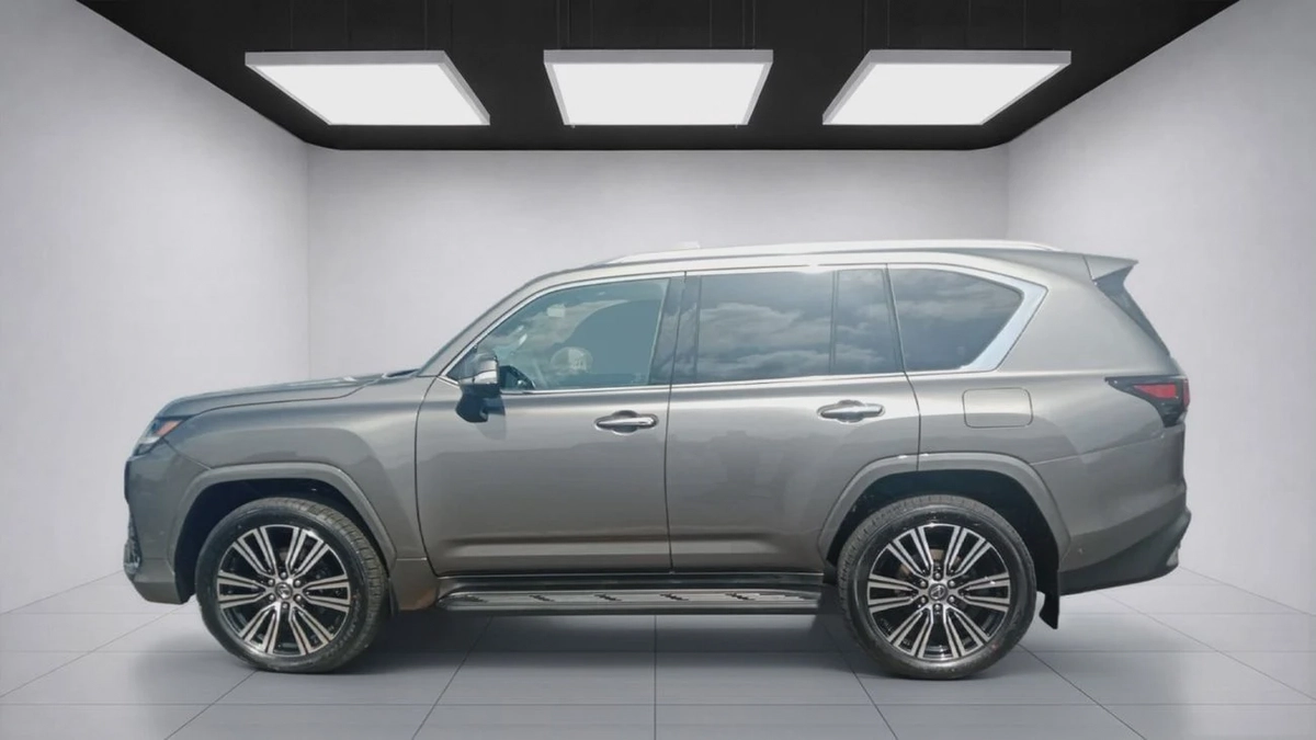 Lexus LX700h SIGNATURE