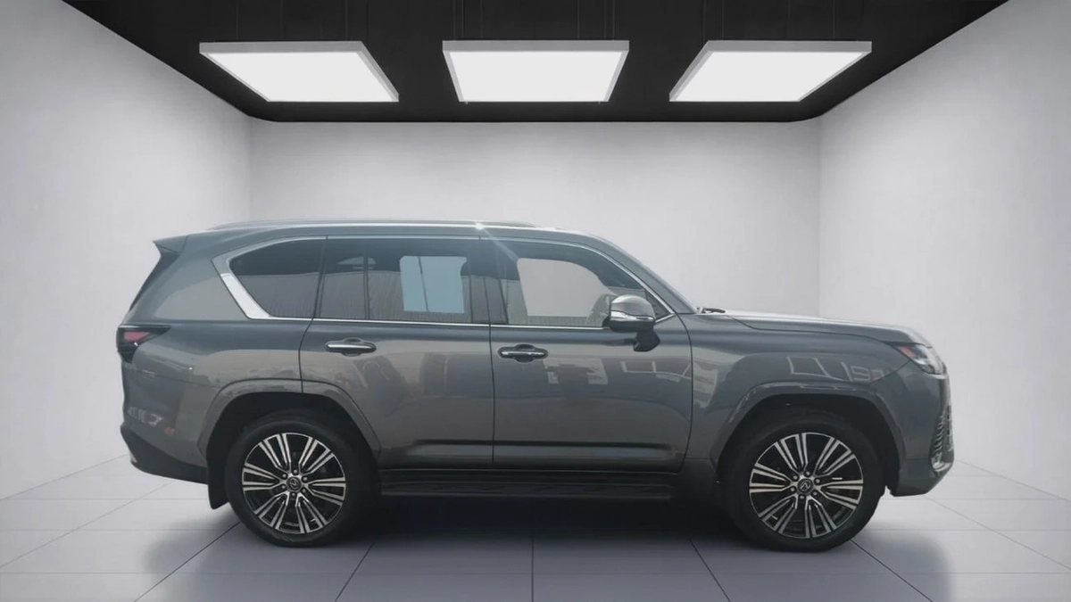 Lexus LX700h SIGNATURE-3-3