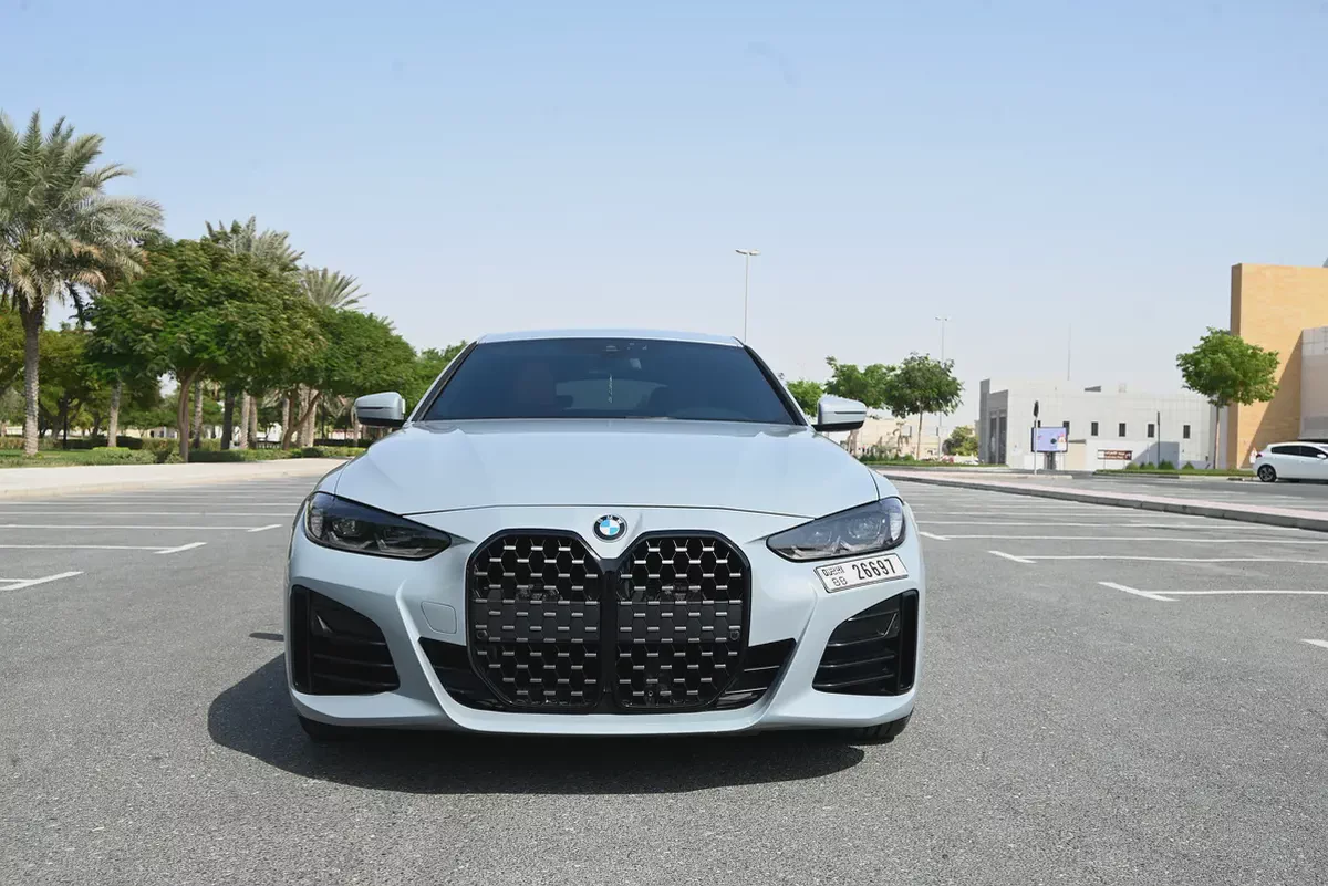 AED 2400 || 2023 BMW 4-Series || 430i M Sport || GCC Specs-1-1
