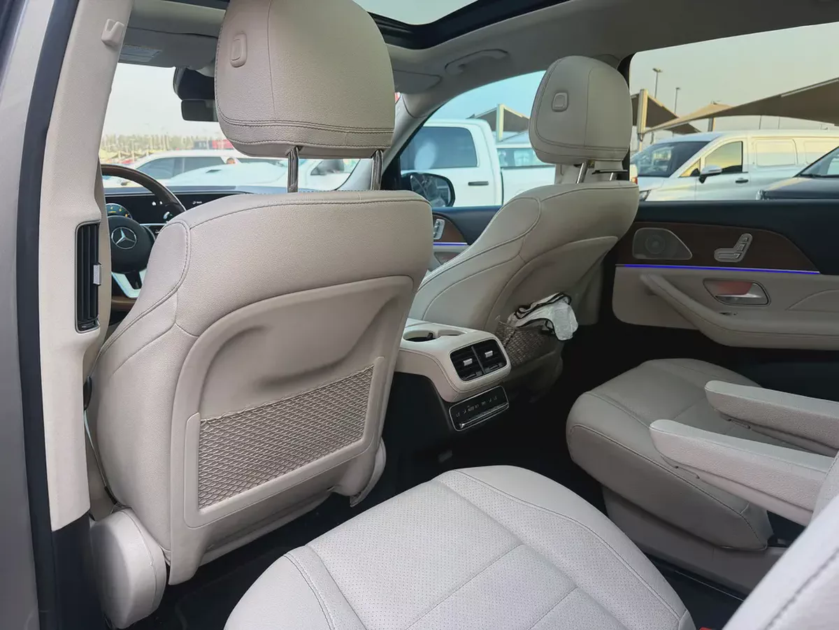 2022 Mercedes-Benz GLS 450 4MATIC | Luxury 7-Seater | American Specs-12-12