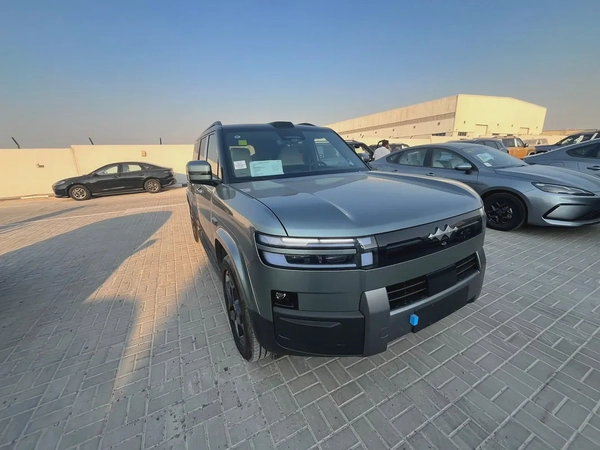 BYD Leopard Titanium 7 4WD Ultra
