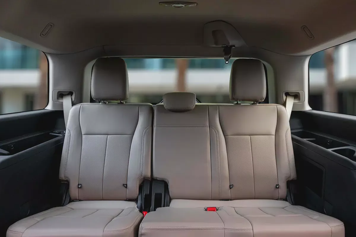 3,428 P.M |  Expedition XLT | 0% Downpayment | EXPEDITION XLT + | 2030 AGENCY WARRANTY!-12-12