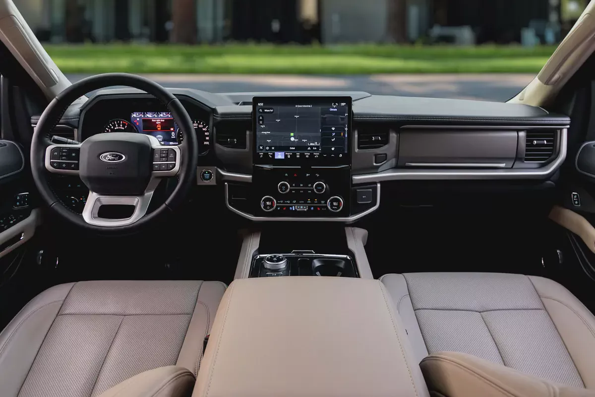 3,428 P.M |  Expedition XLT | 0% Downpayment | EXPEDITION XLT + | 2030 AGENCY WARRANTY!-7-7