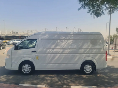 FOTON CARGO VAN, GCC, UNDER WARRANTY FROM AL TAYER MOTORS WITH 100K SERVICE CONTRACT-4