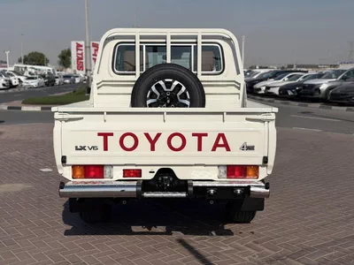 Toyota Land Cruiser Pick Up Toyota Land Cruiser LC79 DC Full option Oman spec 2026-17