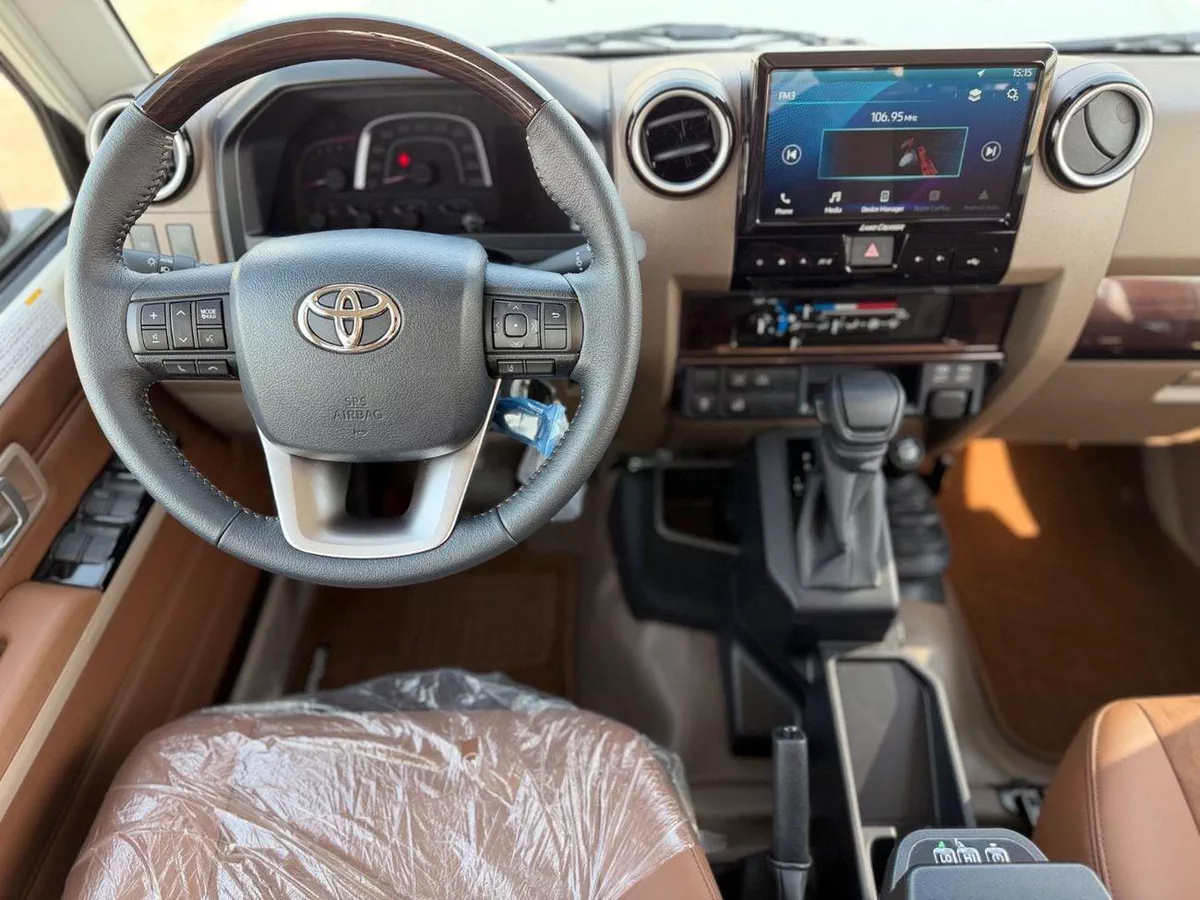 Toyota Land Cruiser Pick Up Toyota Land Cruiser LC79 DC Full option Oman spec 2026-4-0