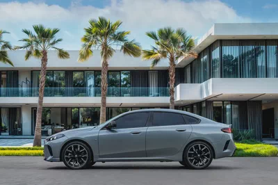 2,644 P.M |  225i | 0% Downpayment | M-Kit | IMMACULATE-1