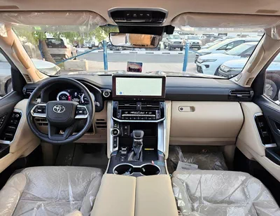 Toyota Land Cruiser VXR TWIN TURBO LC300 WITH AERO KIT || 3.5L PETROL V6 A/T 4WD | FULL OPTION (CODE # VXRSAA)-16
