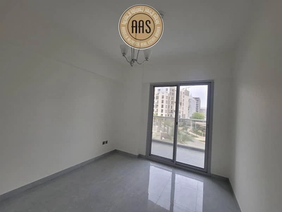 Luxury 3bhk ||spacious layout || pool view || kitchen appliances||prime location-12