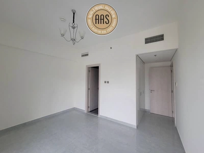 Luxury 3bhk ||spacious layout || pool view || kitchen appliances||prime location-15