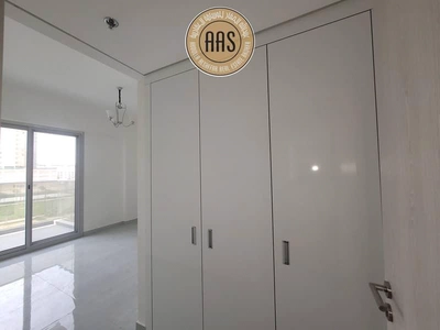 Luxury 3bhk ||spacious layout || pool view || kitchen appliances||prime location-17
