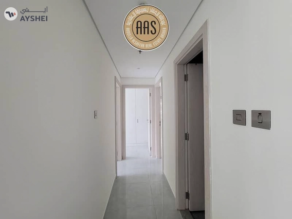 Luxury 3bhk ||spacious layout || pool view || kitchen appliances||prime location