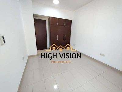 Al Maha Tower, Marina Square, Al Reem Island, Abu Dhabi-10