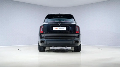 UAEs Very Best Example | 2 Years Free Servicing | AED 22,143 Per Month-5