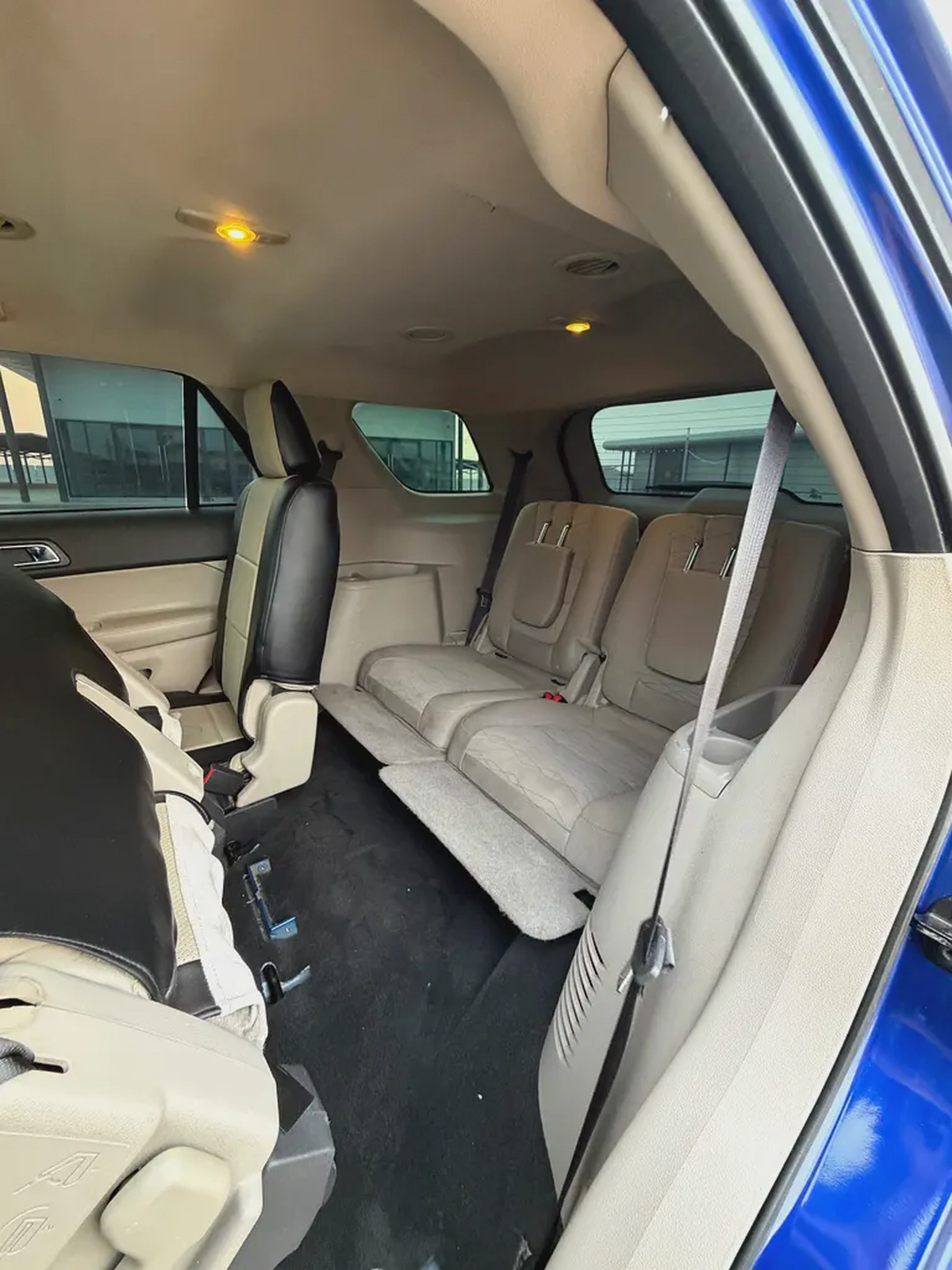 Ford Explorer 2015 XLS | GCC Specs | Well Maintained-8-8