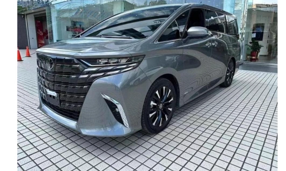 New 2024 Toyota Alphard